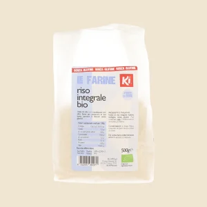 Confezione frontale di Farina di Riso Integrale Bio Ki da 500g, etichetta con valori nutrizionali e certificazione biologica.