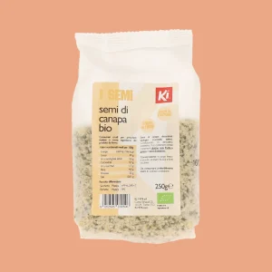 Confezione da 250g di semi di canapa decorticati biologici a marchio KI, con etichetta leggibile, logo bio e informazioni nutrizionali in primo piano.